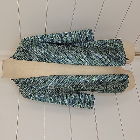 JM Collection small lightweight cardigan shades of green - Picture 1 of 4